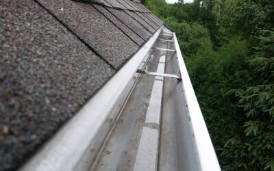 Why Apartment Communities and HOAs in Texas Need Gutter Cleaning Before Summer Storm Season