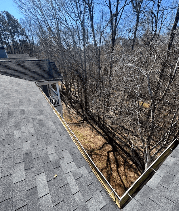 Gutter Repair in Charlotte, NC: 7 Warning Signs You Shouldn’t Ignore (Before Costly Damage Starts)